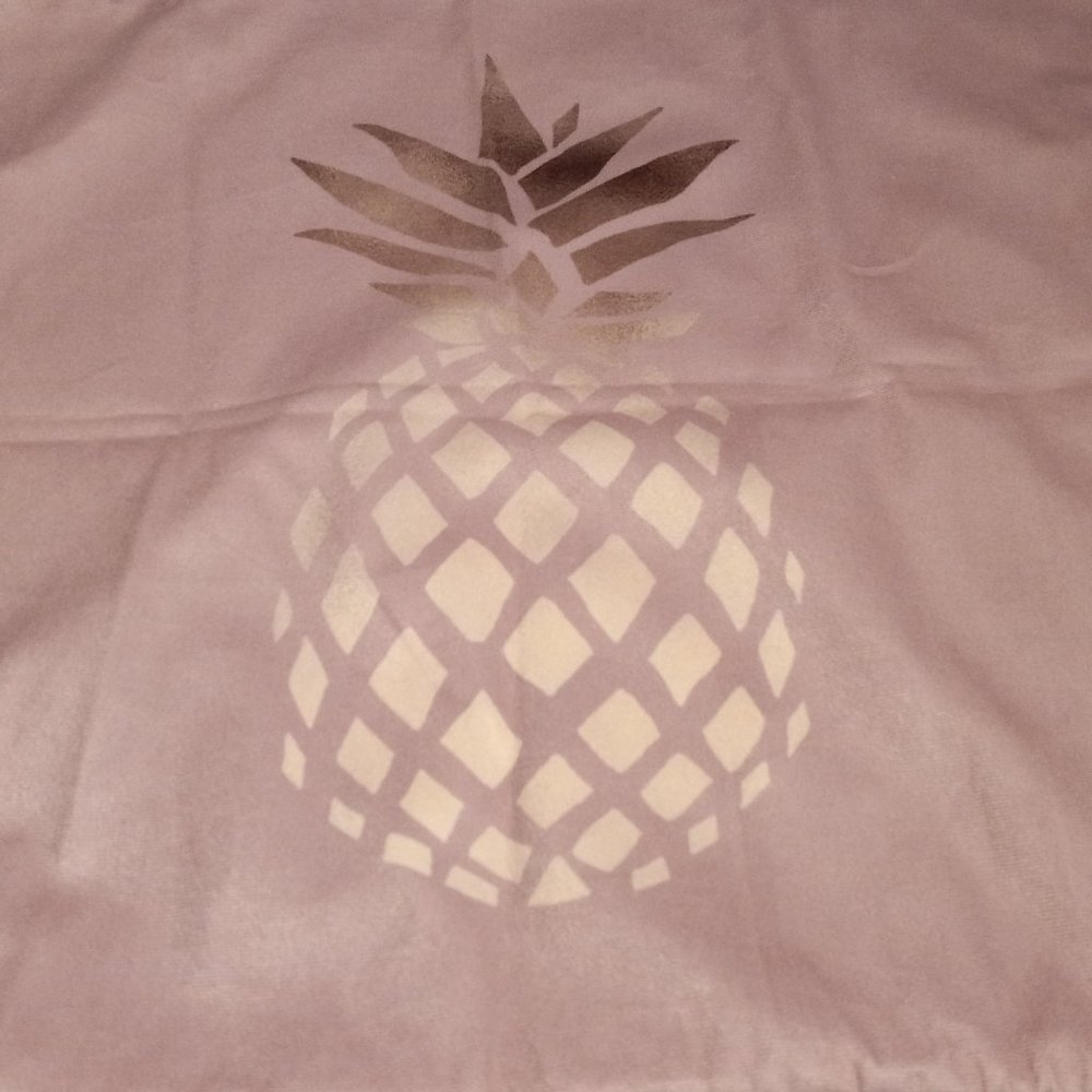 Rose pink pineapple pillow case